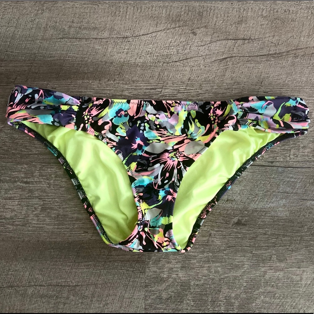 VS bikini bottom